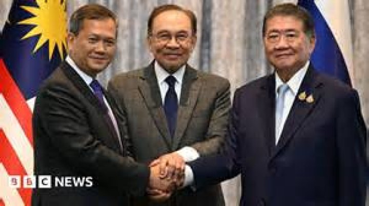 
ASEAN must work together to ensure regional peace, stability: Cambodia PM 