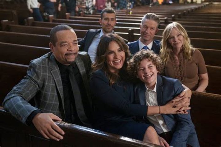 
Cast Of Law And Order 2022, Who Are The Cast In Season 22 Of Law And Order? 