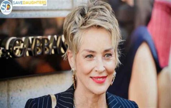 Georgina Mitchell Height, Weight, Net Worth, Age, Wiki, Who, Instagram, Biography