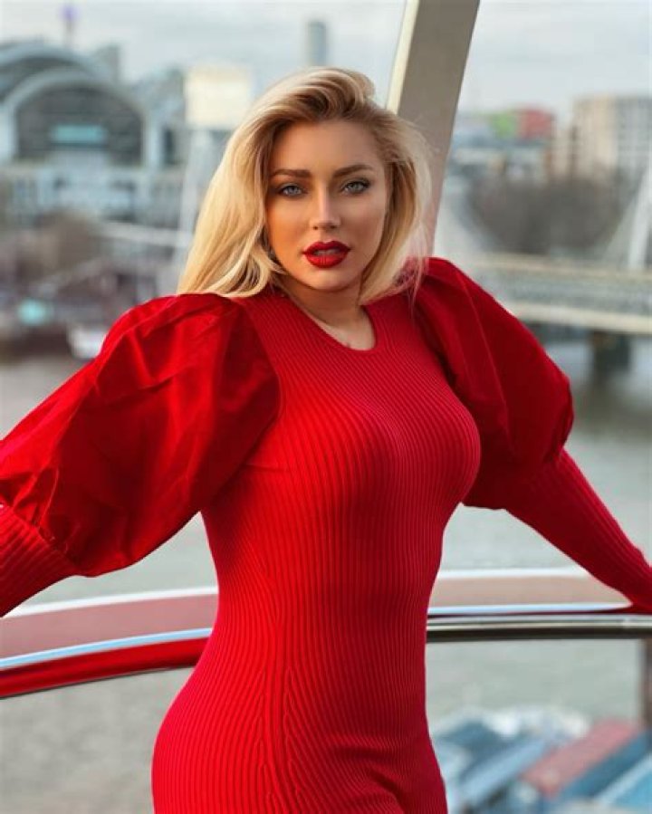 Kali Collette Height, Weight, Net Worth, Age, Birthday, Wikipedia, Who, Instagram, Biography