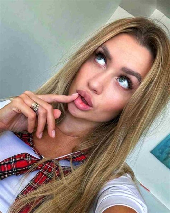 
Maite Auguste Height, Weight, Net Worth, Age, Birthday, Wikipedia, Who, Nationality, Biography 