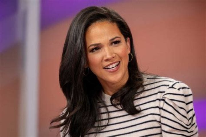 Marie Yovanovitch Makeover With Hair & Bracelet, Today Show Host Has A New Look & Fans Are Intrigued