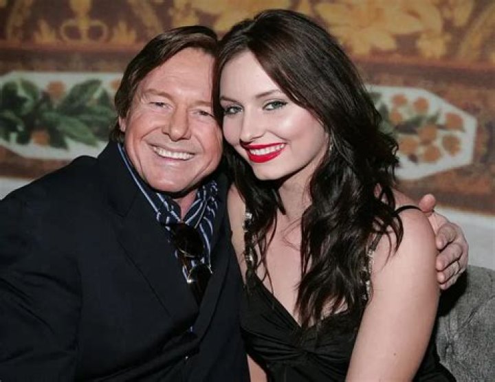 
What’s become of Ariel Teal Toombs? Daughter of Rowdy Roddy Piper and Family Life 